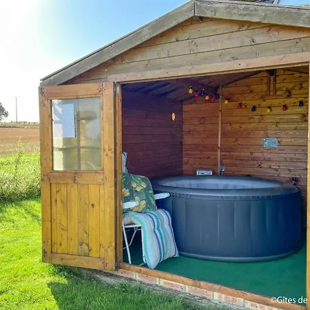 別荘 Maison Individuelle Avec Et Jardin, Pres De Domfront - Fr-1-497-101